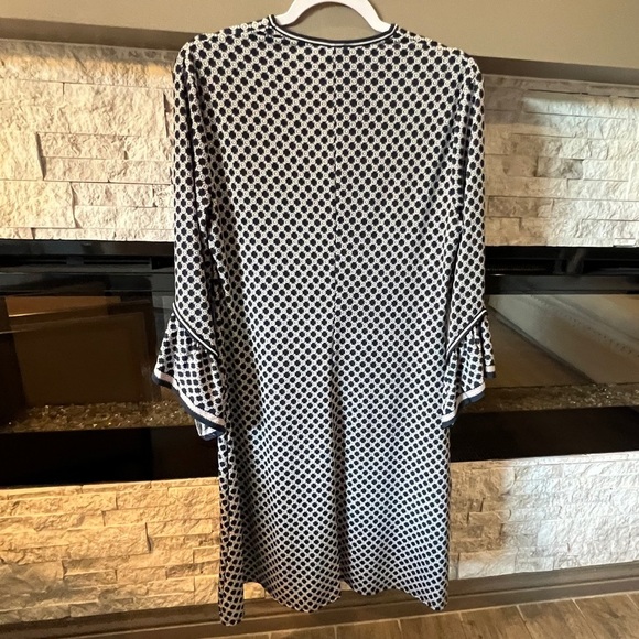 Max Studio size Large blue graphic swing dress - Picture 8 of 8